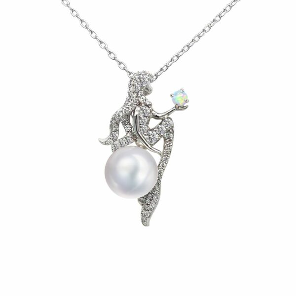 N2314  Disney Princess - The Little Mermaid on the Pearl